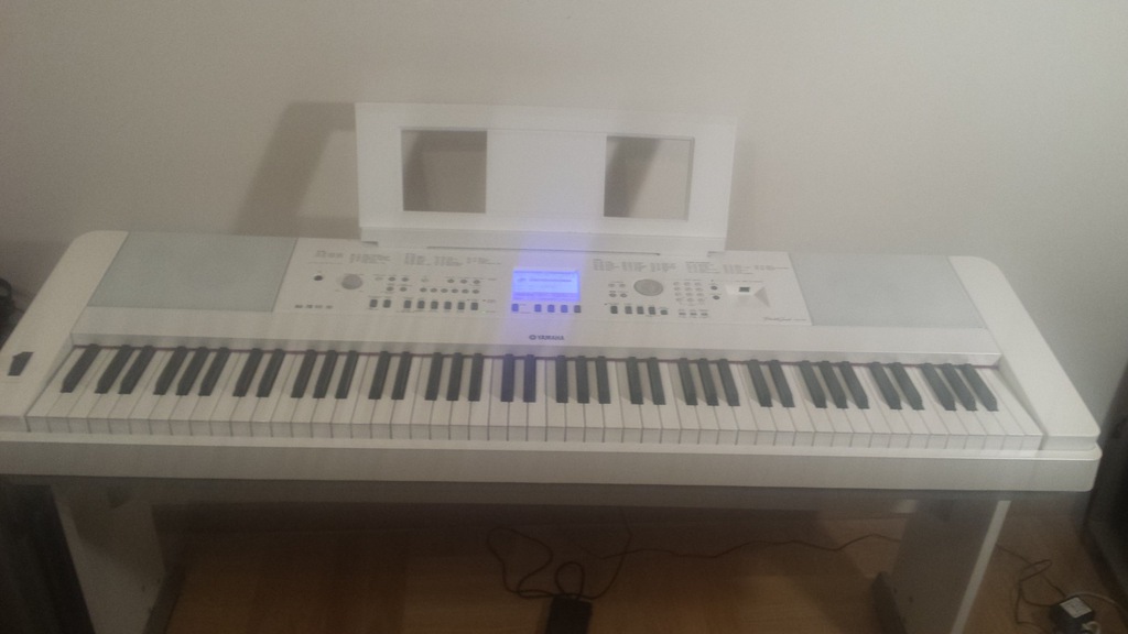 Pianino keyboard Yamaha DGX 650