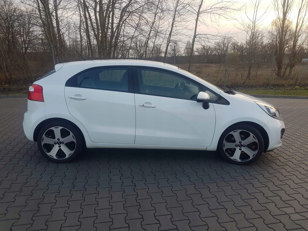 Kia Rio 1.4 110 KM*Full Opcja*Serwisowana*Ledy*