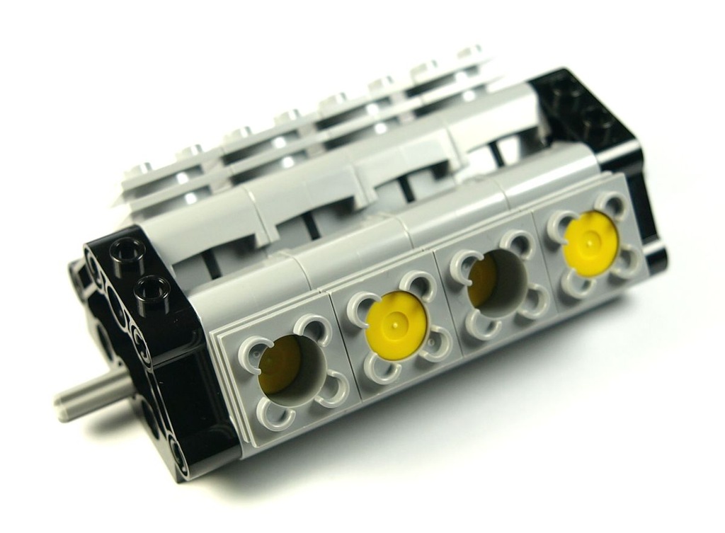 Silnik 8 cylindrowy LEGO Technic [32333,2850]