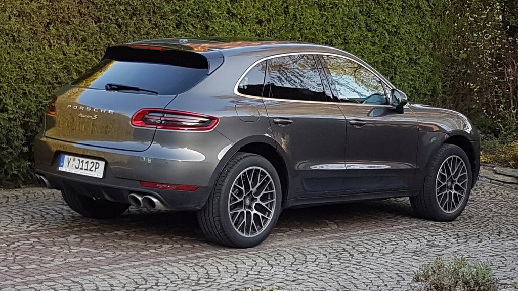 Porsche macan turbo s