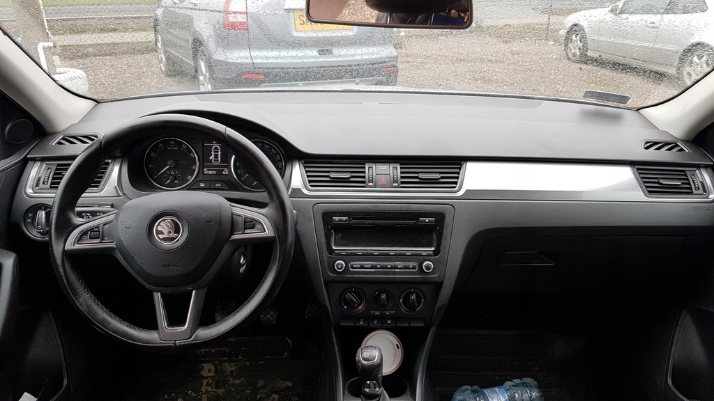 Skoda Rapid 2014r konsola kokpit poduszki komplet!