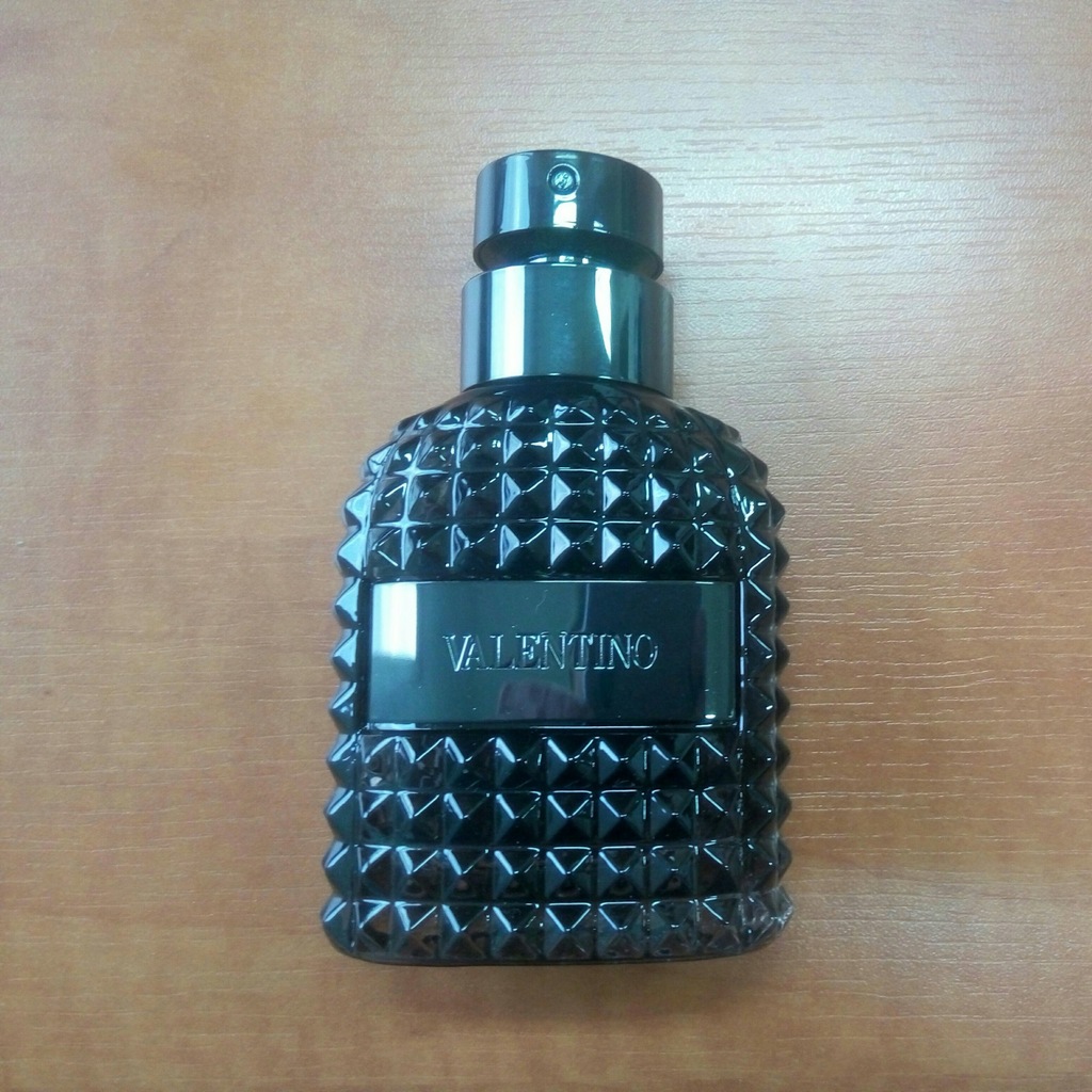 valentino uomo intense batch code