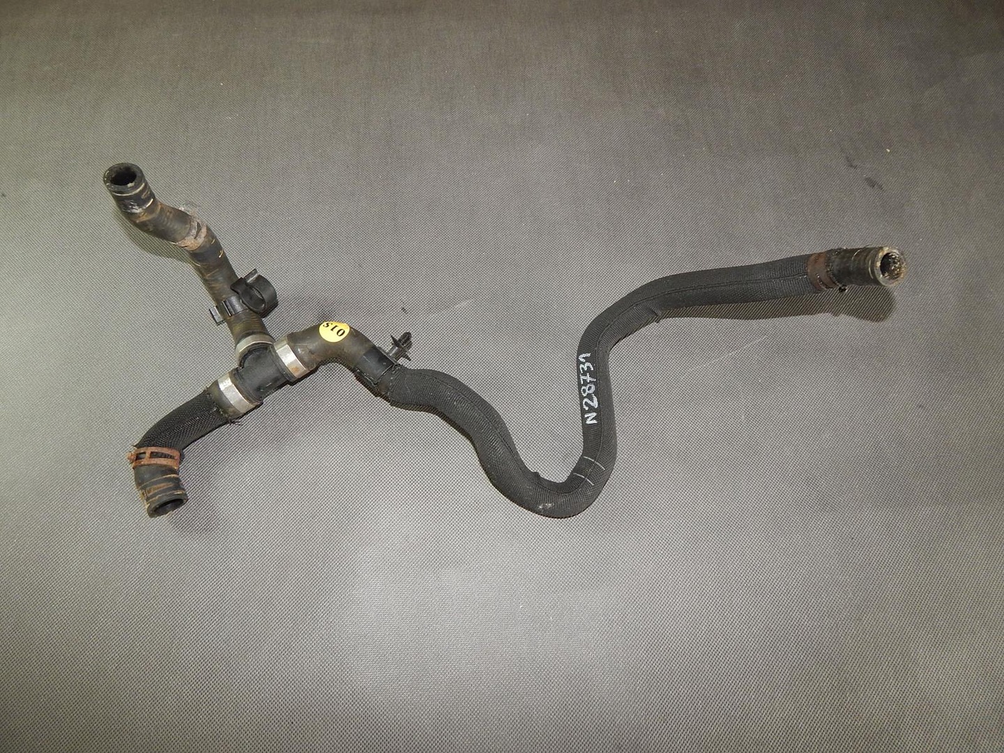 AUDI S8 A8 D4 PIPE WIRING