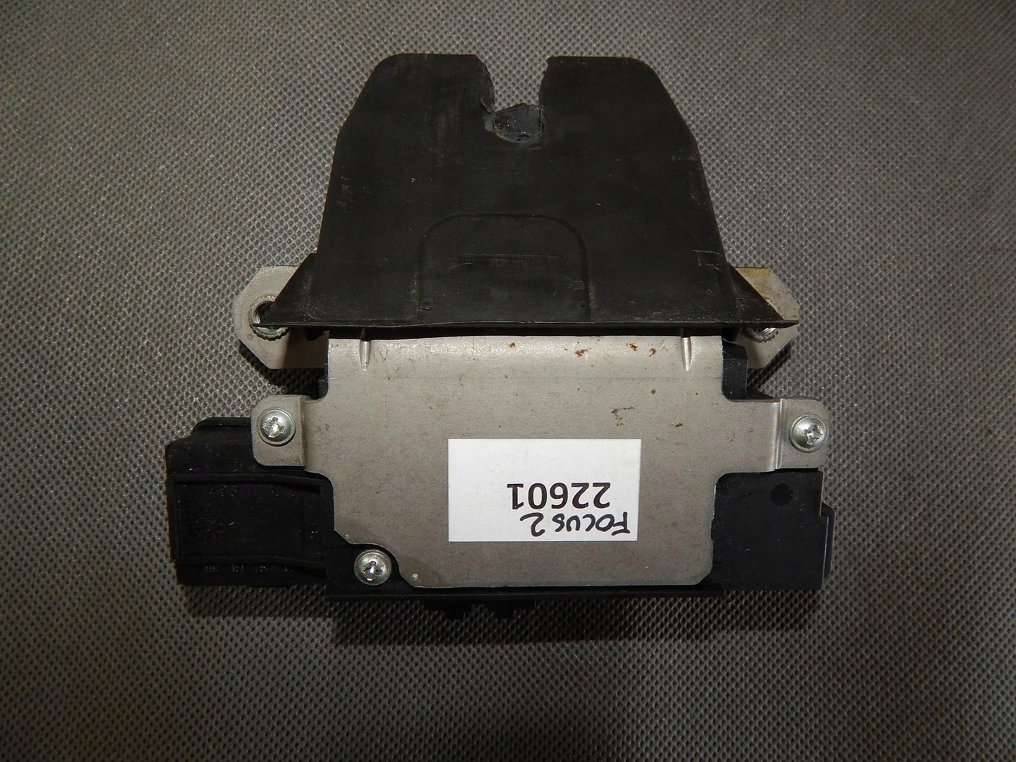 FORD FOCUS II FLAP LOCK REAR