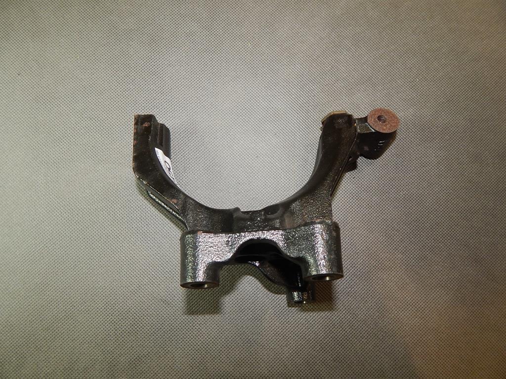 VW GOLF VII console engine mount 04L125