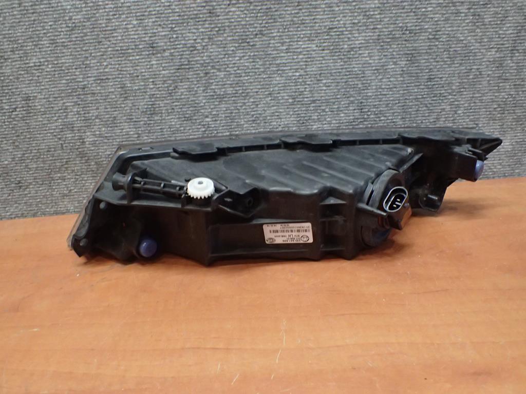 NEBELSCHEINWERFER LINKS SKODA SUPERB III 015