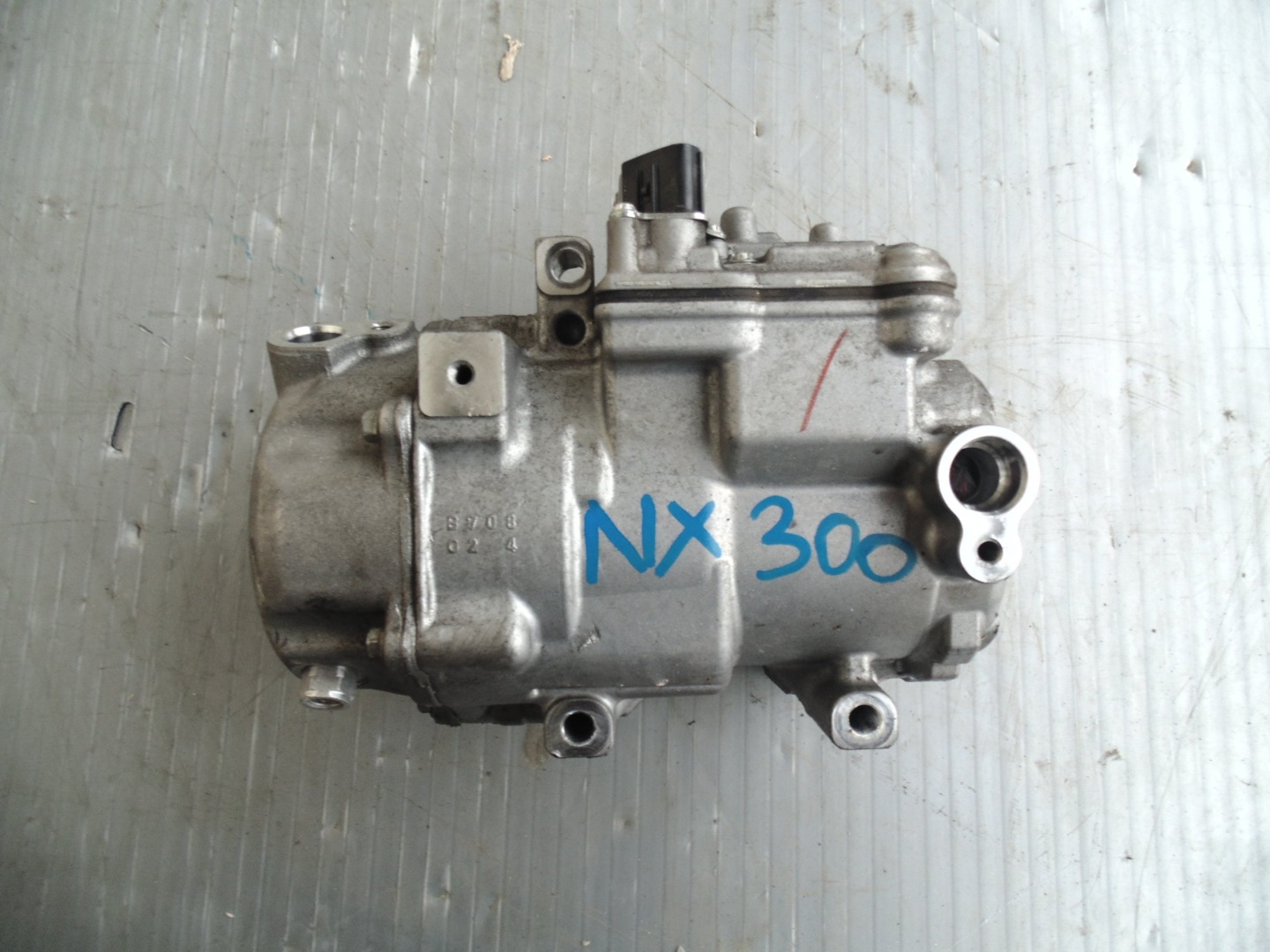 compressor pump KLIMY LEXUS NX300 NX300H 2015 ROK.