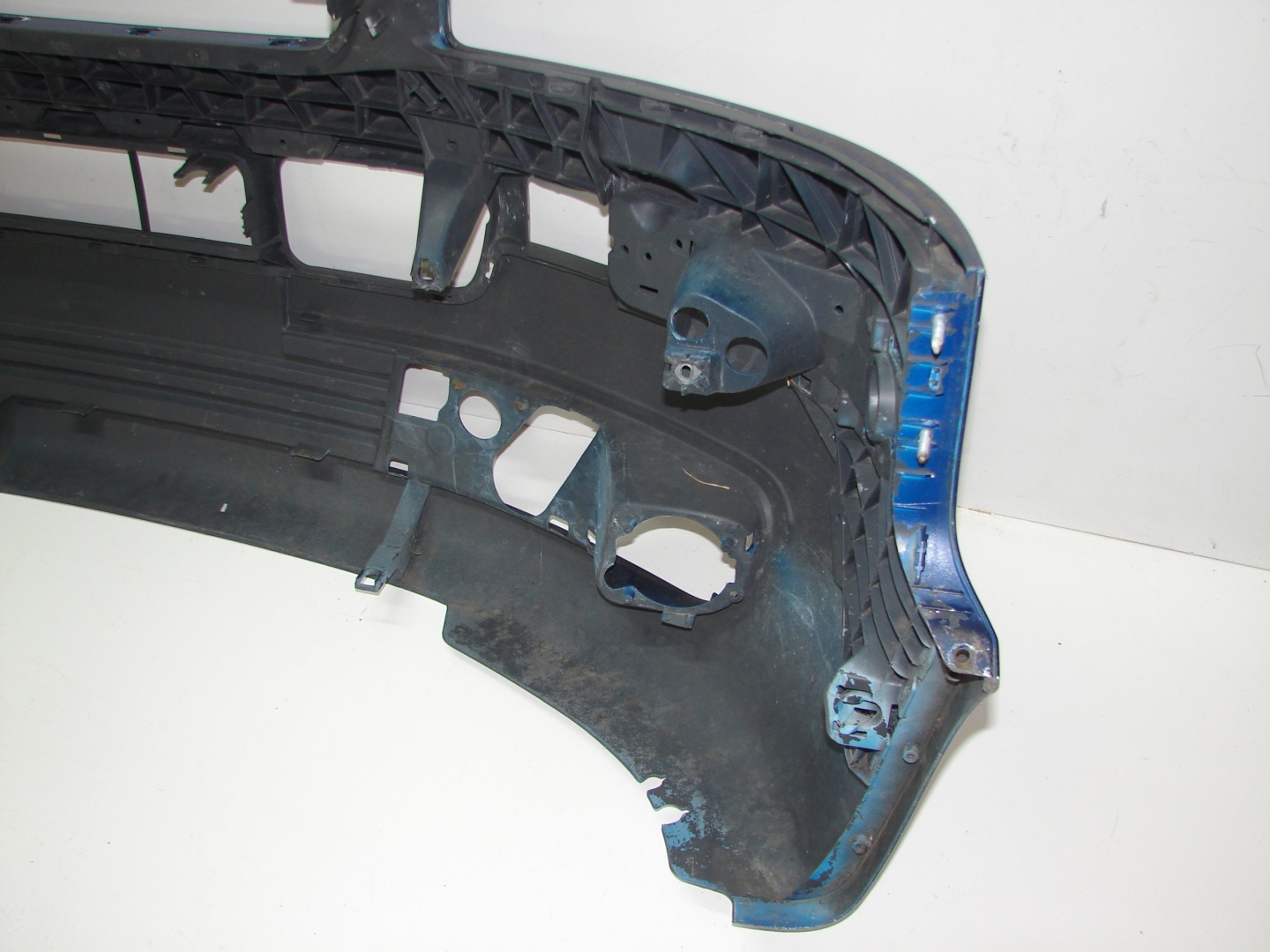nárazník přední předek VW T5 03-09 7H0807101