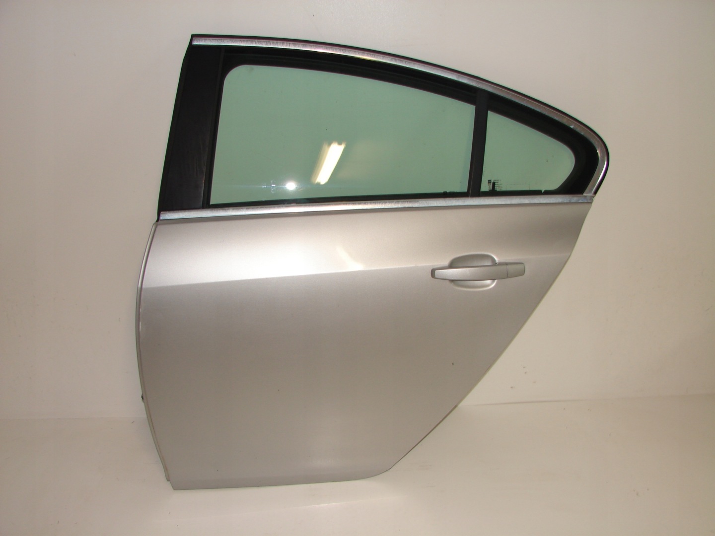 door rear. rear part left OPEL INSIGNIA 08-17 sedan