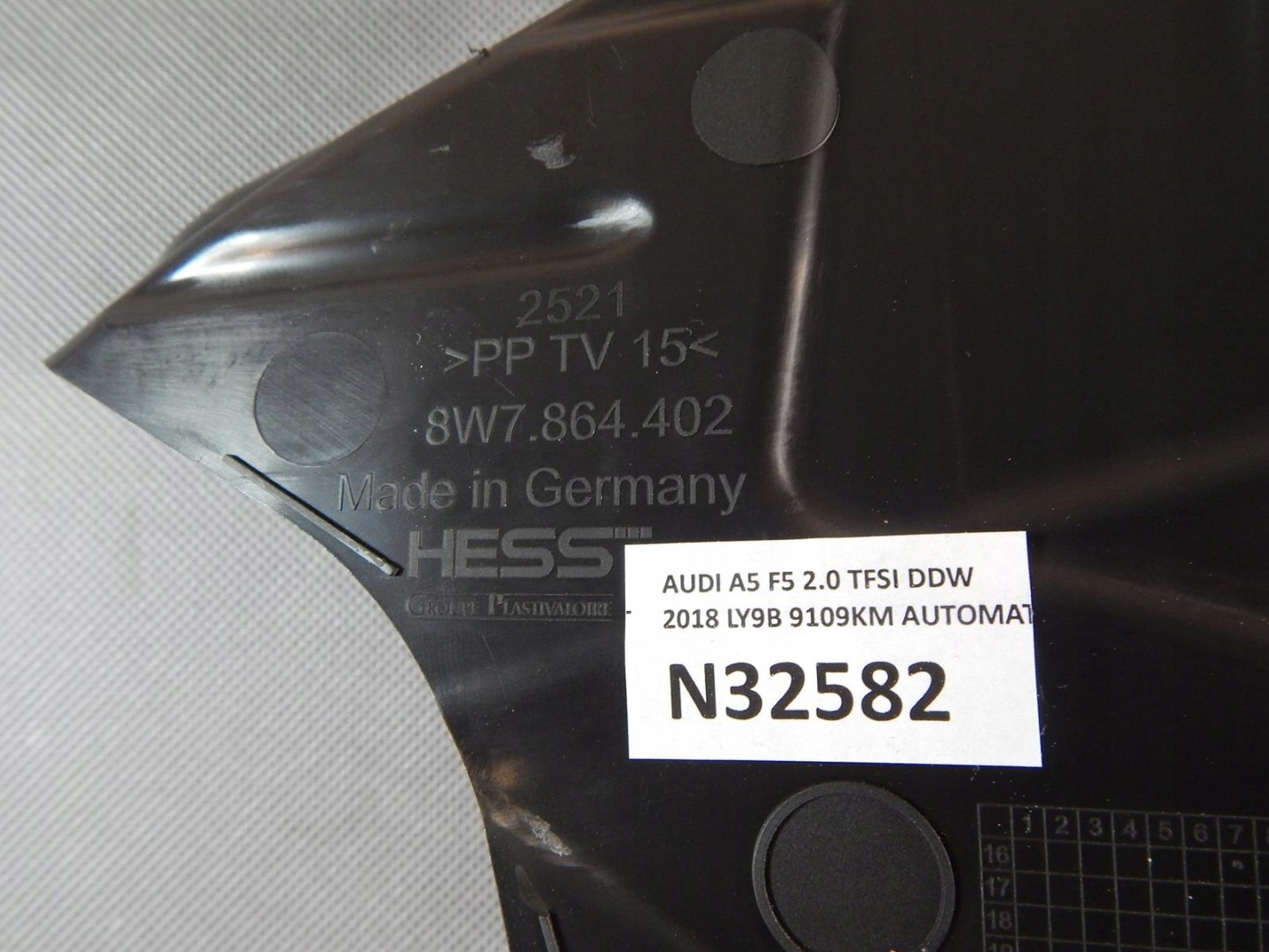 AUDI A5 F5 cover right 8W7864402