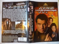 JUTRO NIE UMIERA NIGDY - Pierce Brosnan J. Pryce