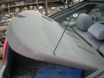 фото thumb №1, Toyota avensis t22 h/b 1997-2002 полка задняя зад