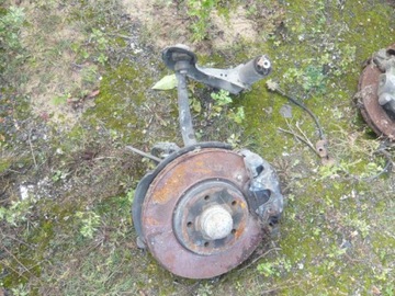 фото thumb №2, Поворотный кулак ступица шкворень правая chrysler crossfire