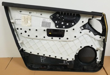 фото thumb №3, Обивка дверь правые перед w245 a1697201670