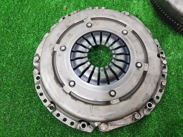 фото thumb №9, Audi s3 a3 8v tfsi колесо двомасовий зчеплення 06k105266h