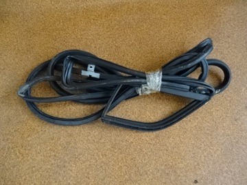 фото thumb №1, Opel mokka 14r прокладка двері перед правий