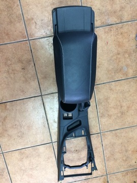 фото thumb №1, Тунель середній підлокітник шкіра auris ii