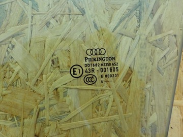 фото thumb №2, Скло двері лівих лівий перед audi q7 4l