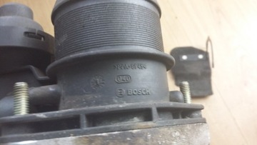 фото thumb №3, Дроссельная заслонка труба peugeot 407 2.0 hdi 9638300960