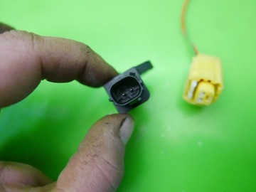 фото thumb №10, Датчик ударный 988303ra0a nissan qashqai j11