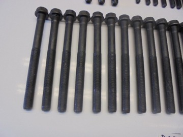 фото thumb №2, Daf 106 шпильки головки