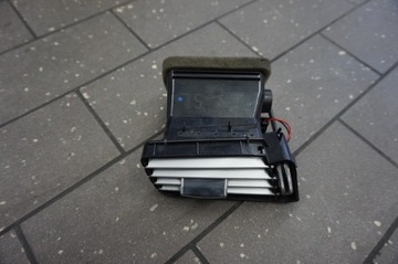 фото thumb №1, Решётка воздуховод левая mercedes cls w218 a2188300154