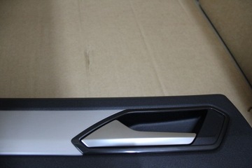 фото thumb №2, Оббивка двері зад ліві vw tiguan 5na867211l