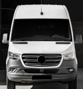 Решетка радиатора ГРИЛЬ Mercedes Sprinter W907 2018+