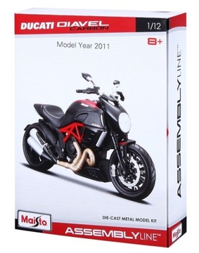 MAISTO DUCATI DIAVEL CARBON 2011 в сборе 1/12