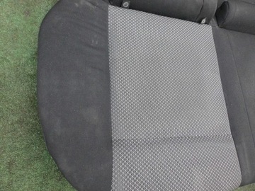 фото thumb №8, Заднє сидіння задня підголівники pas сидіння toledo iv rapid 5ja