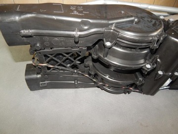 фото thumb №7, Audi a8 l отопитель задняя 4h0820004c