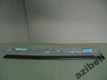 фото thumb №1, Hyundai i10 рестайлінг - планка na двері передні ліві