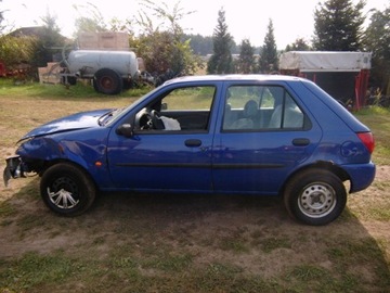 фото thumb №1, Ford fiesta mk5 двері задні ліві зад k1