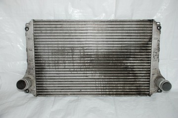 фото thumb №1, Corolla verso d-cat 04-09 радіатор інтеркулер