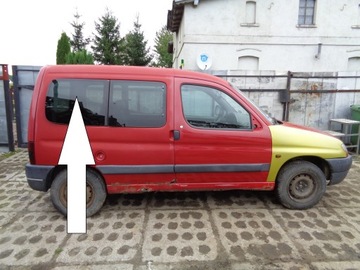фото thumb №1, Стекло кузовная правая зад peugeot partner i 96-