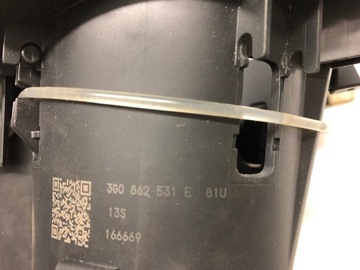 фото thumb №3, Держатель бардачок чашки vw passat b8 3g0862531e