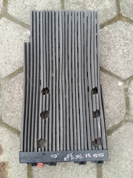 фото thumb №1, Actros mp2 бризковик крила передній правий