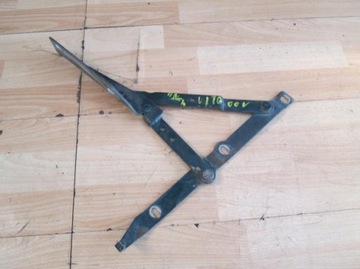 Петля капота лівий mercedes vito 638 01r фото №1