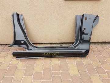Mazda 5 обшивка порог стойка правые 05-10r фото №1