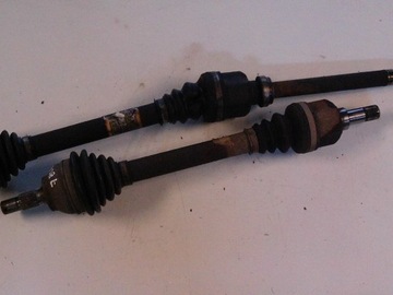 Peugeot 308 c4 1.6 hdi піввісь права довга фото №1