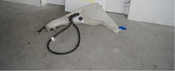 Audi a8 s8 d4 бачок склоомивача 4h0955451a фото №1