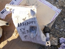 лапа Двигателя правая INFINITI FX30D 2009->