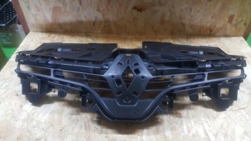 решетка радиатора renault CLIO IV 4 оригинал