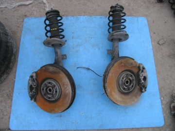 поворотный кулак, цапфа стойка правая 2.0 CITROEN DS5