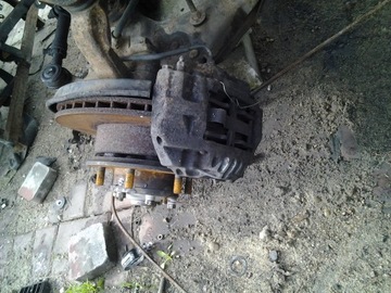 Toyota 4runner суппорт тормозное hilux 90do 2005 год, фото