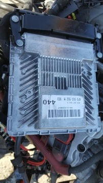 Блок управління двигуна audi a6 c6 4f0910552m 2.4 v6 bdw, фото