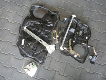 Mazda 3 09 - 2013. window lift door lock ass rights, фото