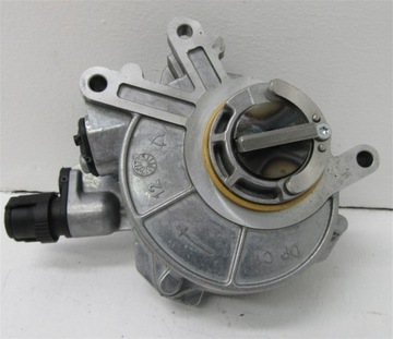 Pump vacuum bmw g11 750i g30 4.4 n63b44c 2369473, фото