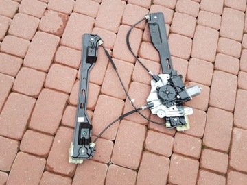 Window lift front right opel zafira c 13260138, фото
