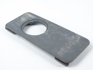 Mercedes w638 zaselpka floors fasteners carpet, фото